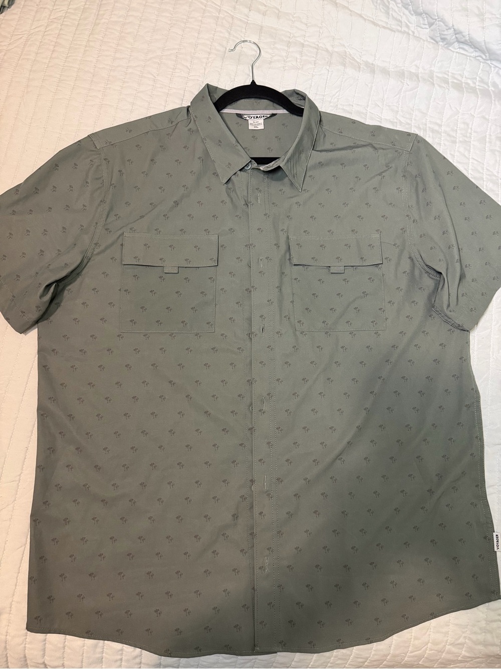 Quiksilver Men's Olive Green Short-Sleeve Button-Down Shirt